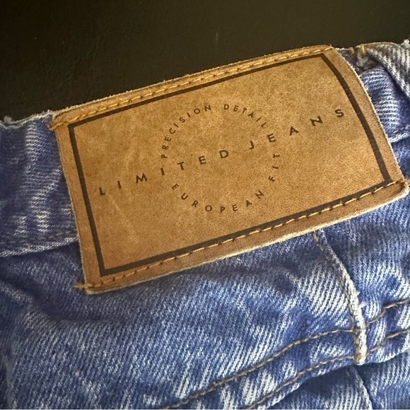 VTG LIMITED JEANS High-Rise Blue Denim Mom Pleated Jeans Size 10 Tapered Leg Y2K - Picture 7 of 12